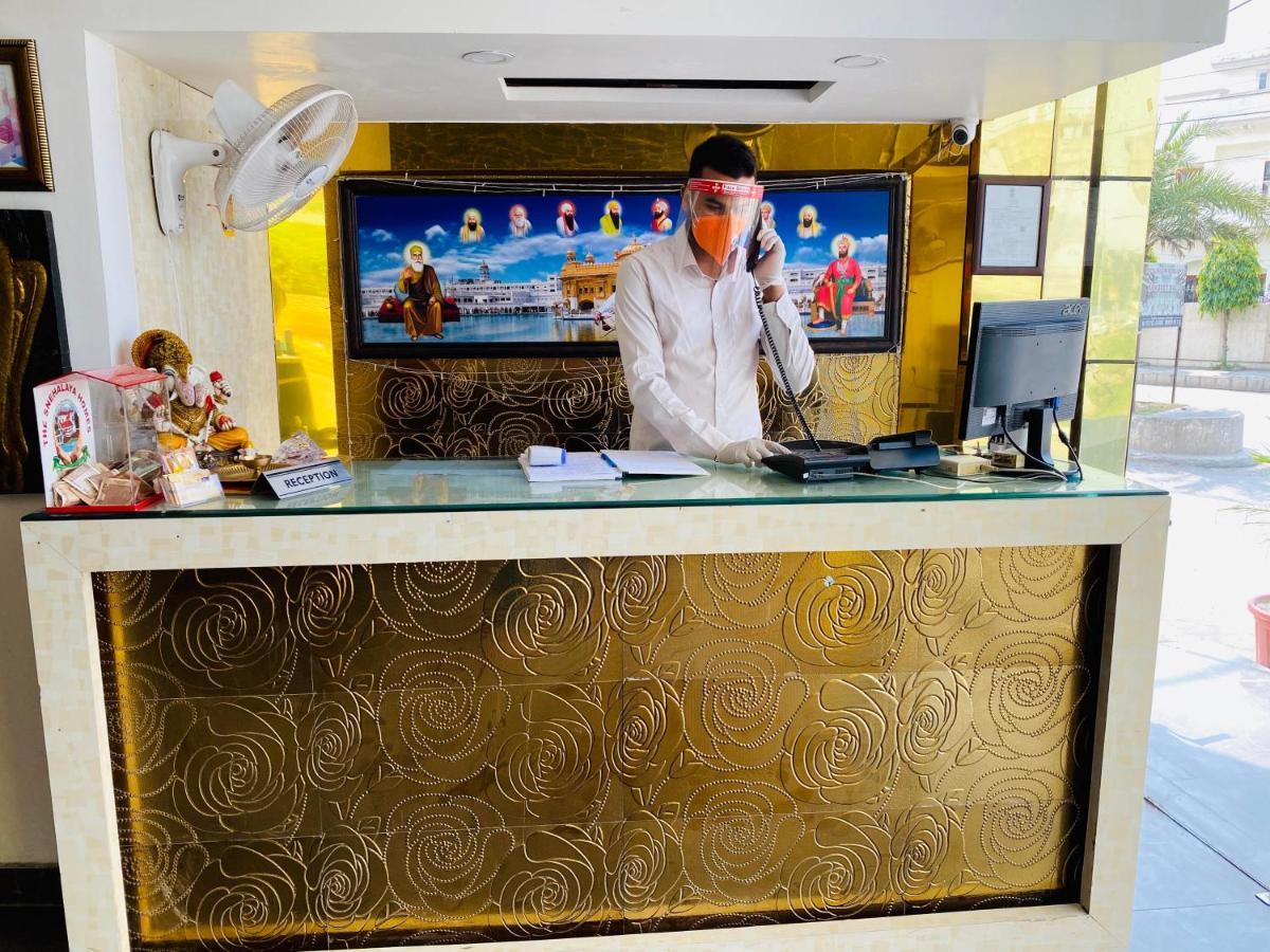 Sallow Royal Suites Amritsar Exteriör bild